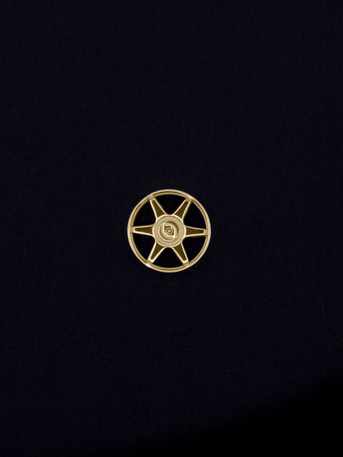 Ura (18ct Gold)